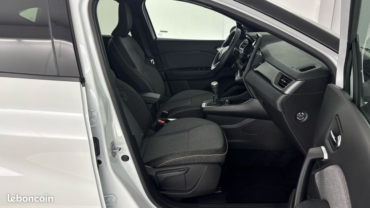 Renault captur eco g 100 ch techno (image 15)