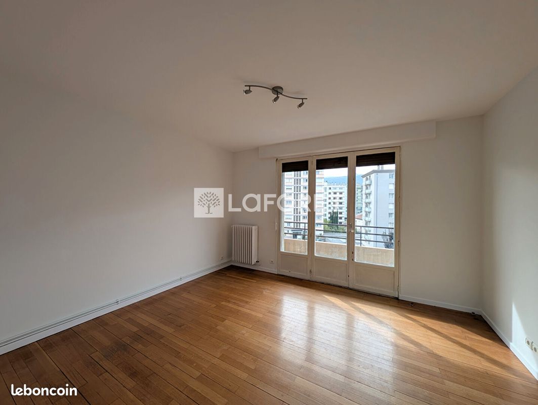 Appartement 2 pièces 57 m² · à Grenoble · 57 m² · 750 €/mois