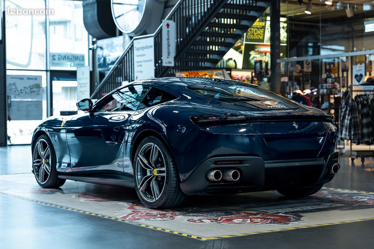Ferrari Roma Coupé V8 3.9 620 ch - Blu Scozia - Volant LED Carbone - Malus inclus (image 4)