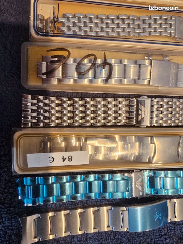 Lot De 8 Bracelets Métalliques Pour Montre - Occasion, état Correct - Générique, Sans Marque