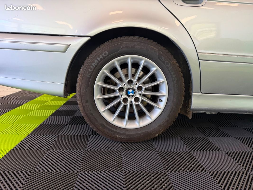 BMW SERIE 5 530d Pack A-CLIMATISATION AUTOMATIQUE (image 23)