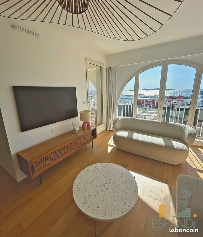 Appartement 3 pièces 79 m² · à Marseille · 79,2 m² · 2 480 €/mois
