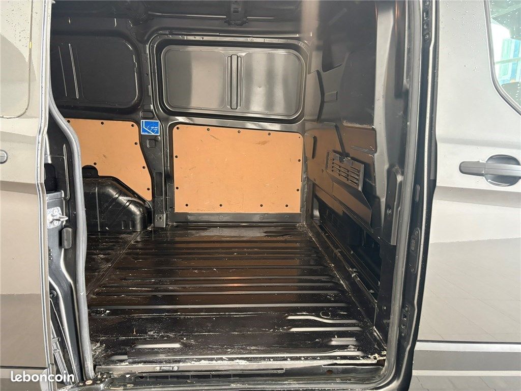 Ford Transit Custom FOURGON 300 L1H1 2.0 ECOBLUE 130 BVA TREND BUSINESS (image 14)