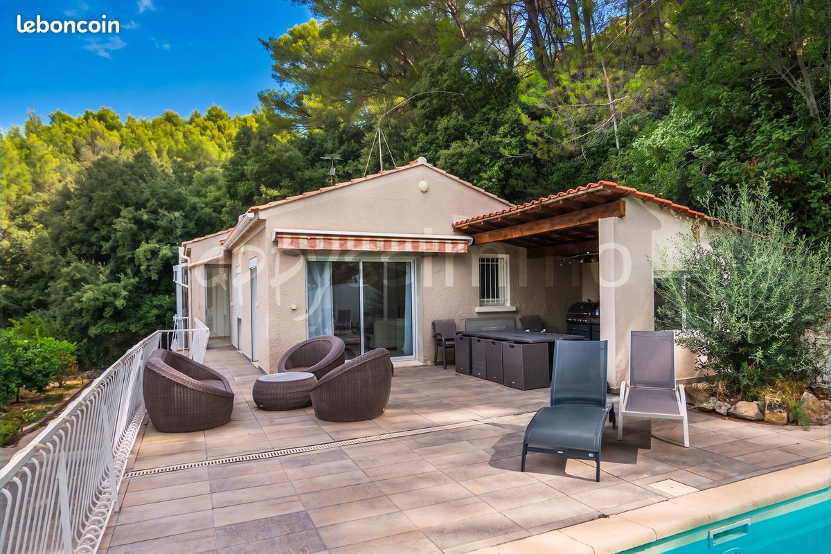Maison 5 pièces 128 m² · à Le Revest-les-Eaux · 128 m² · 629 000 €