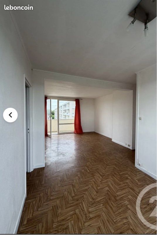 Appartement 3 pièces 55 m² · à Saint-Quentin · 54,9 m² · 50 000 €