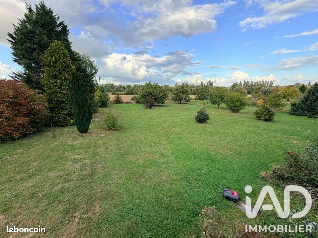Terrain 4264 m² · à Verchain-Maugré · 4 264 m² · 290 000 €
