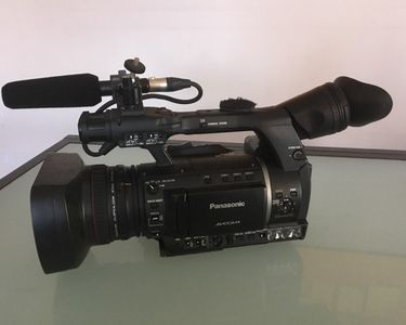 Camera Panasonic AG- AC130 AEJ Photo, audio vidéo