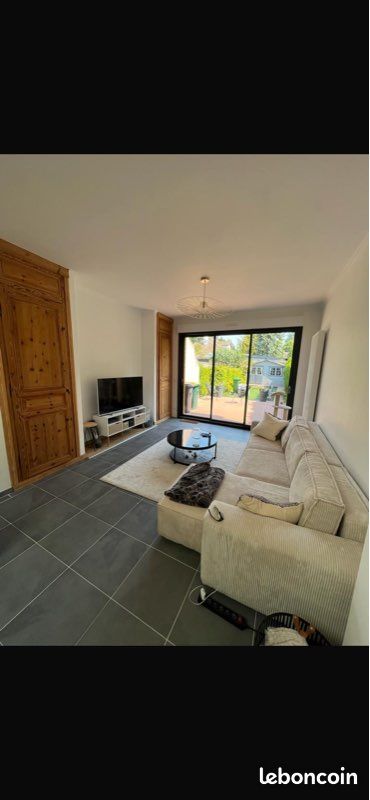 Maison 5 pièces 98 m² · à Salouël · 98 m² · 1 050 €