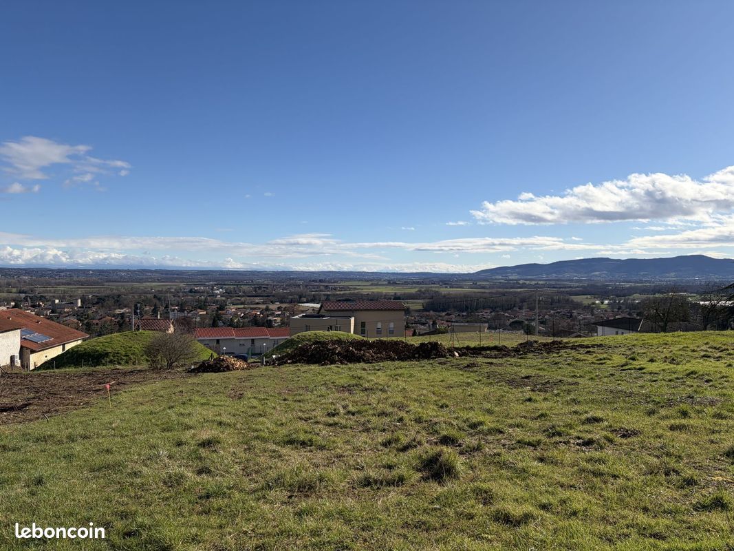 Terrain à bâtir de 520 m² à ANSE (69) · 180 000 €