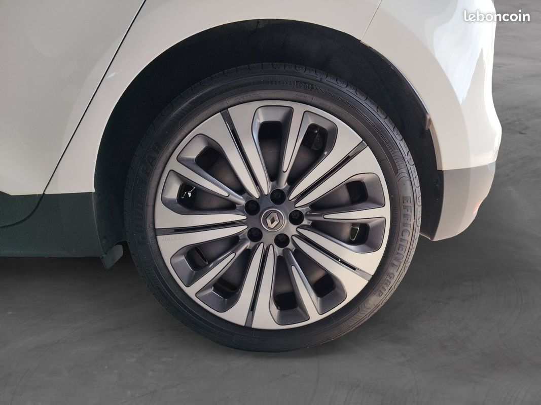 RENAULT SCENIC IV TCe 115 FAP Zen - Bluetooth - GPS - Clim Bizone - Garantie 12 mois (image 18)