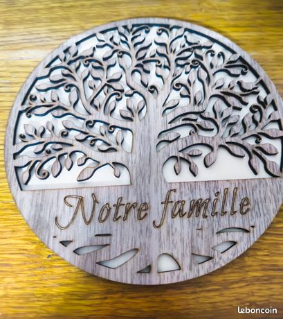 Couverture bourgogne en velours avec arbres dorés CANVAS Jardin d'hiver