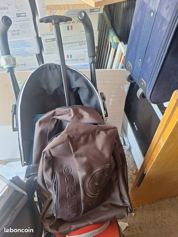 Sac de voyage ou cartable (image 2)