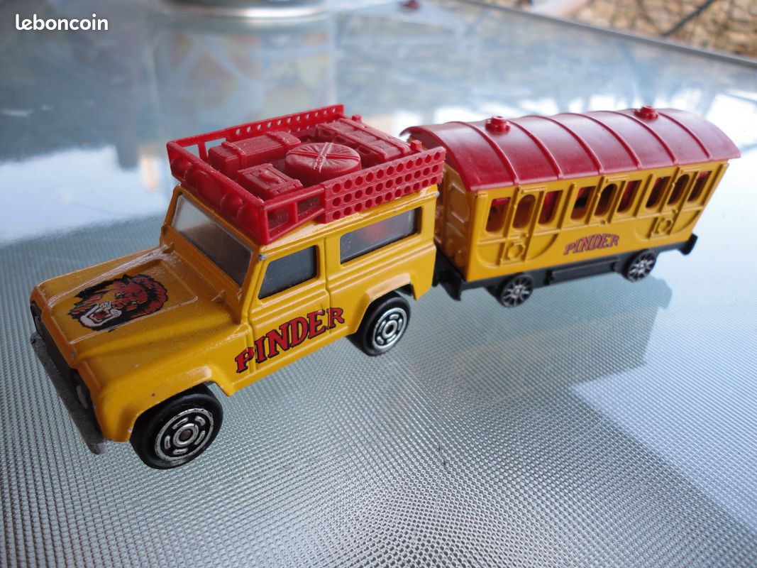 Lot De Véhicules Majorette – Cirque Pinder : Toyota Pickup, Train, Camions Et Voitures
