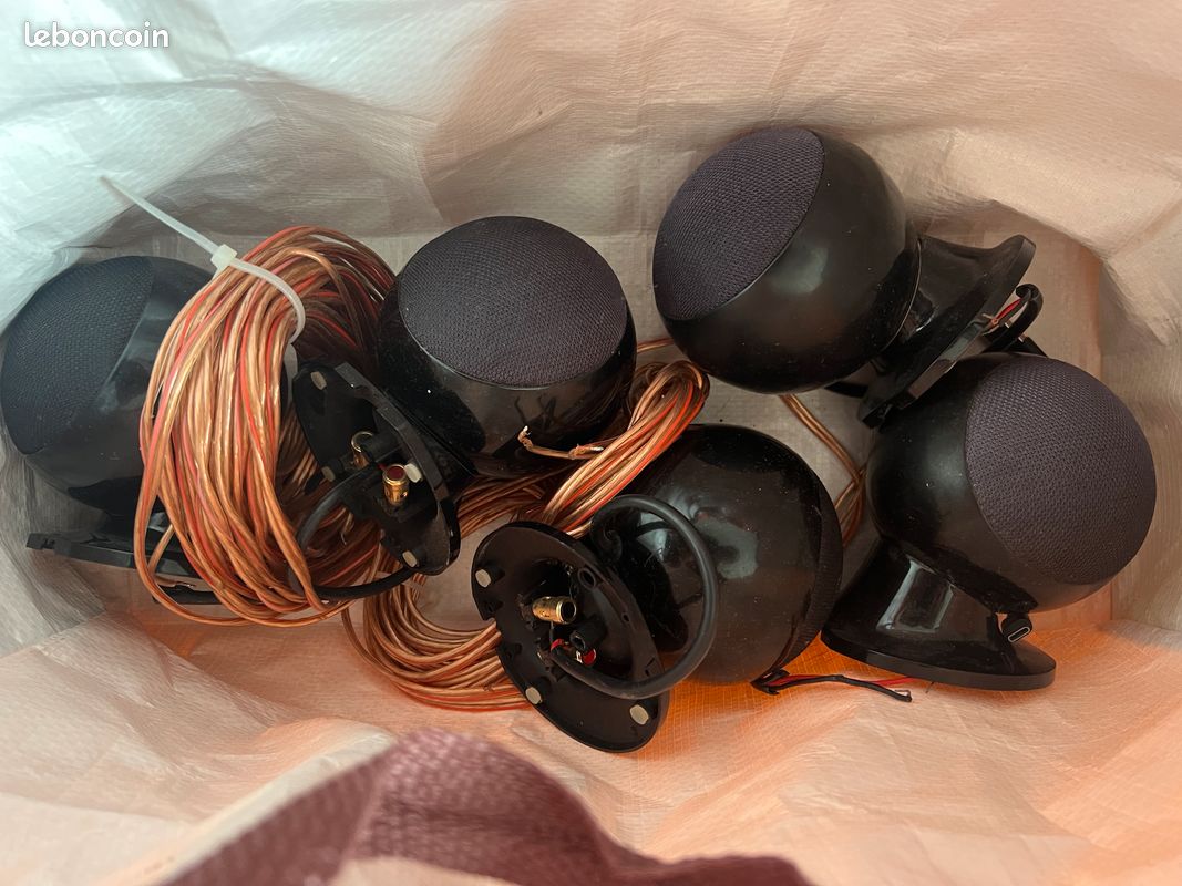 Lot Home Cinéma Harman Kardon AVR 247 + Micro de calibration + 5 Satellites Cabasse Pack 5.1 Alcyone (image 2)