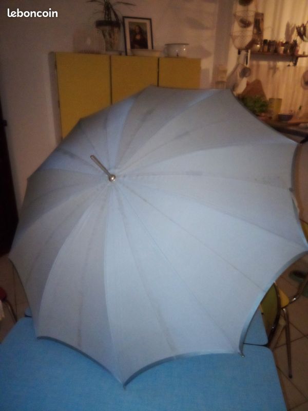Parapluie ombrelle ancien retro (image 1)