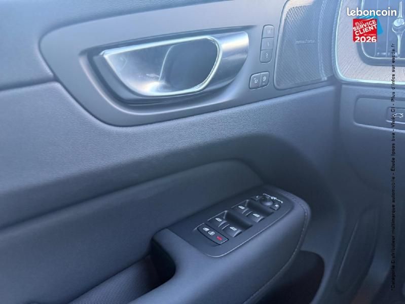 Volvo XC60 T6 Hybride Rechargeable 335ch Plus Style Chrome Geartronic 8 (image 19)