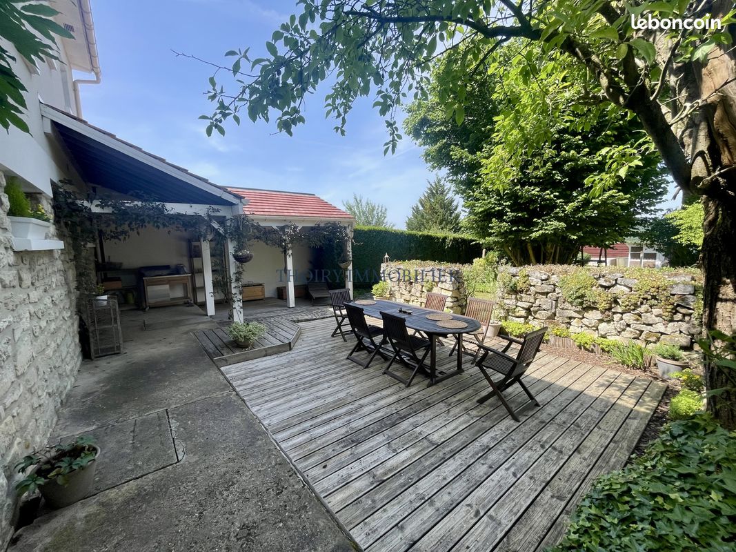 Maison 4 pièces 105 m² · à Bazemont · 105 m² · 469 000 €