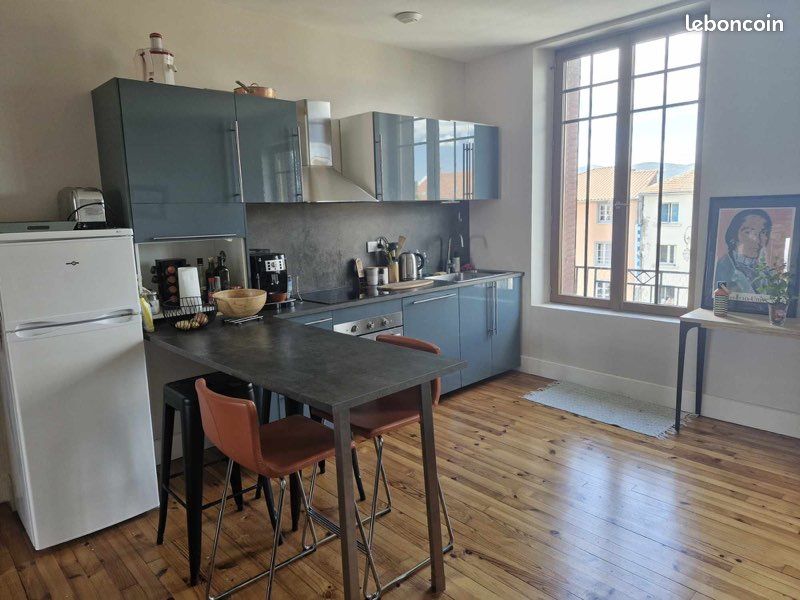 Appartement 3 pièces 70 m² · à Riom · 70 m² · 750 €