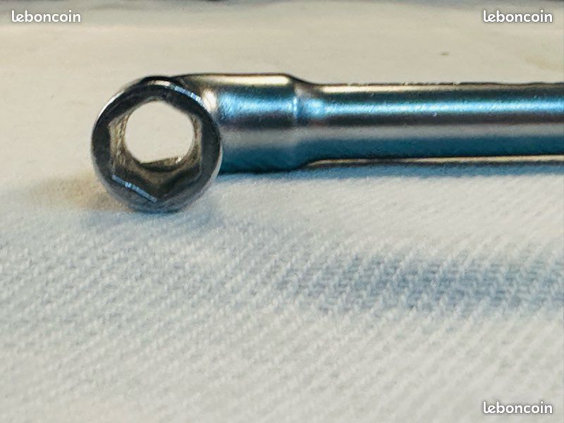 FACOM 75.8 Clé à pipe débouchée forgée 6 pans 8mm (image 3)