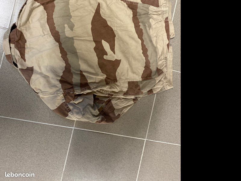 Veste militaire (image 2)