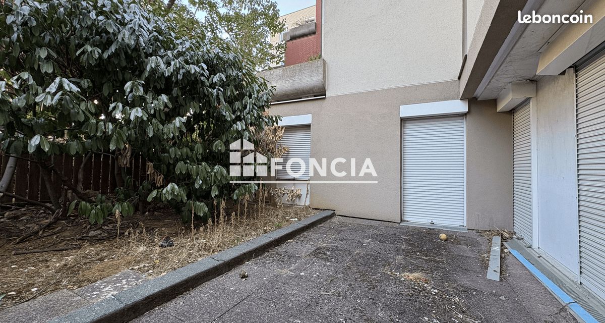 Parking 89 m² · à Évry-Courcouronnes · 89 m² · 152 000 €