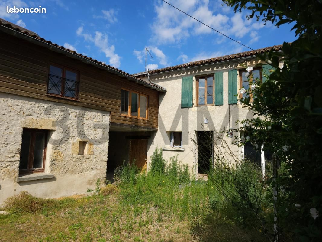 Maison 4 pièces 141 m² - Thénezay 79390 (image principale 0)