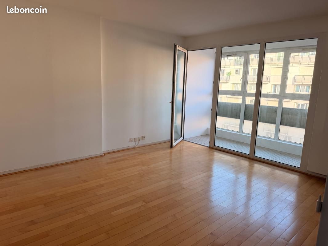 Appartement 3 pièces 67 m² · à Sèvres · 67 m² · 1 410 €/mois