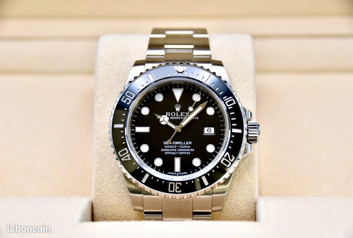 Rolex sea dweller 4000 - 116600 (2016) (image 1)