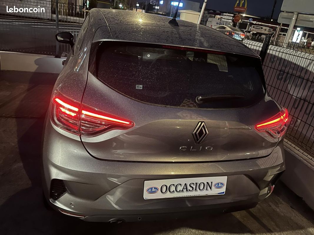 RENAULT CLIO 1.0 Tce - 90 V Evolution GARANTIE 24 MOIS (image 8)