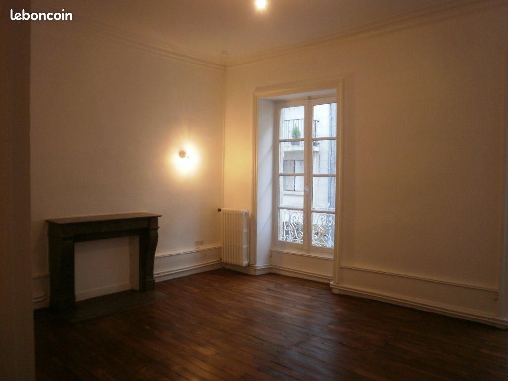 Appartement 3 pièces 77 m² · à Poitiers · 77 m² · 917 €
