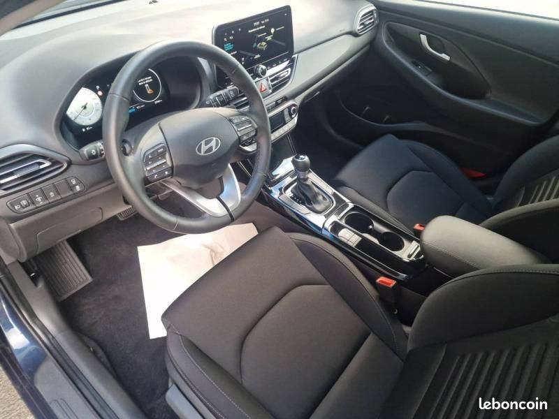 Hyundai i30 SW 1.0 T-GDi 100ch Creative DCT-7 (image 10)