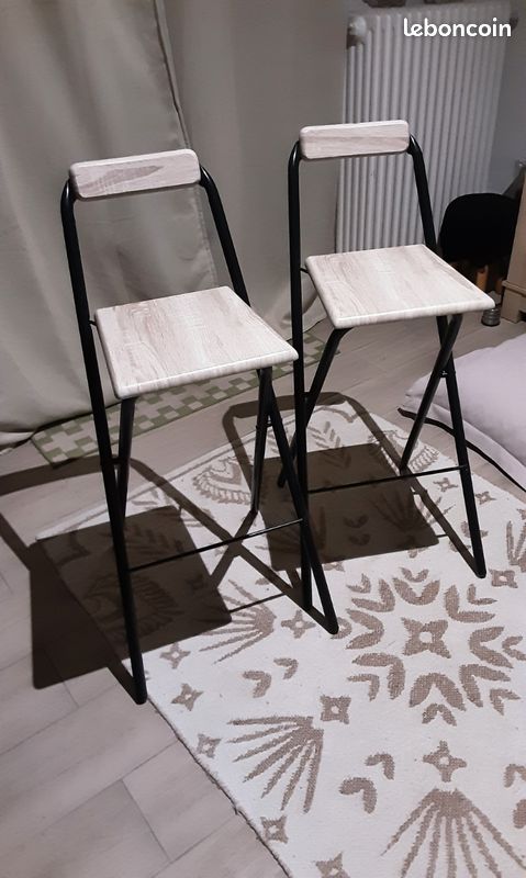 2 chaises hautes noir et chêne clair (image 1)