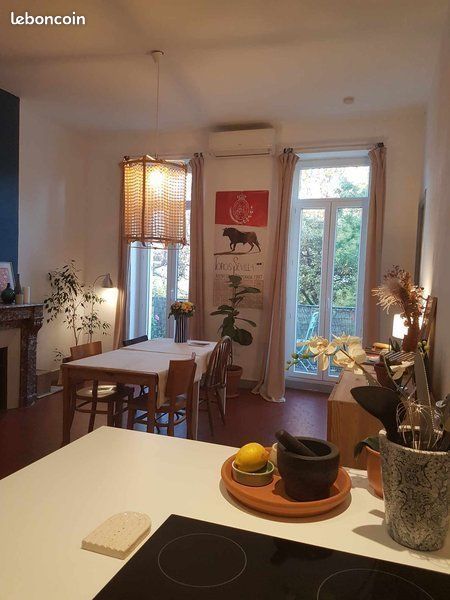 Appartement 3 pièces 70 m² · à Marseille · 70 m² · 850 €