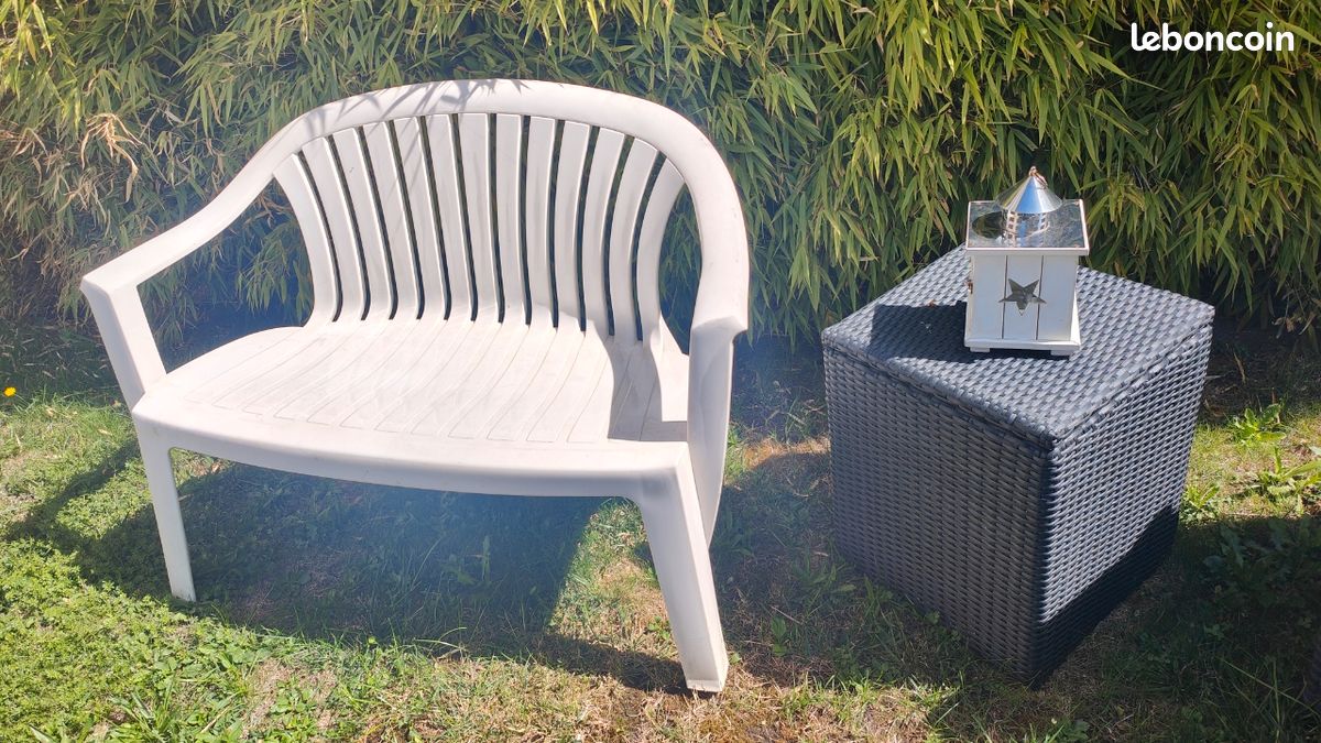 Banc de jardin 2 places blanc en plastique — Largeur 95 cm (image 2)