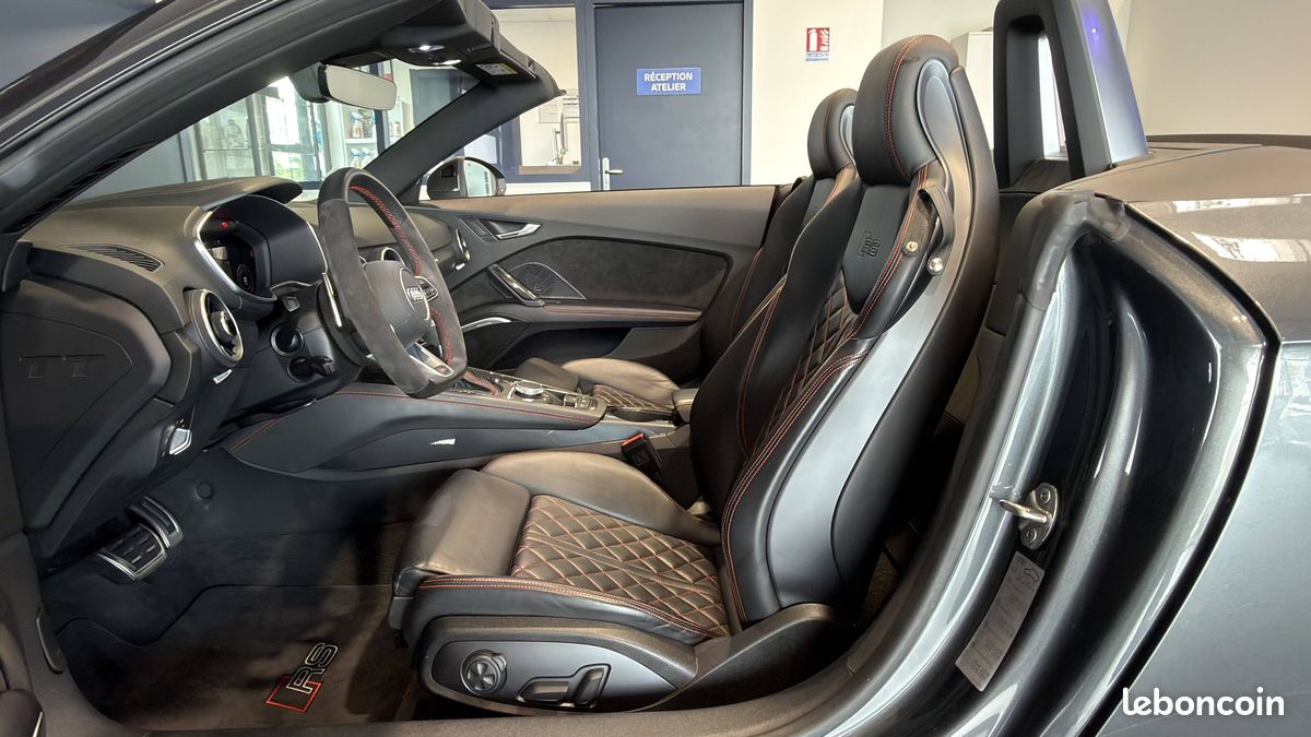 AUDI TT RS Roadster 2.5 TFSI 400 S tronic 7 Quattro (image 7)