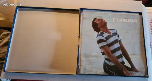 Disque TRIPLE 33 tours JULIO IGLESIAS Mes chansons en Français (image 2)
