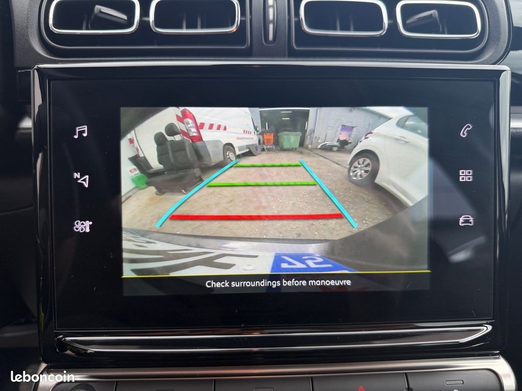 CITROEN C3 C3 PureTech 110 SS EAT6 Shine (image 17)