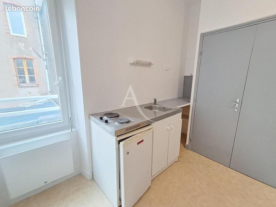 Appartement 1 pièce 15 m² · à Nantes · 15 m² · 380 €
