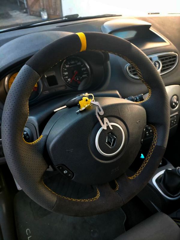 Volant Renault Clio 3 - Équipement auto