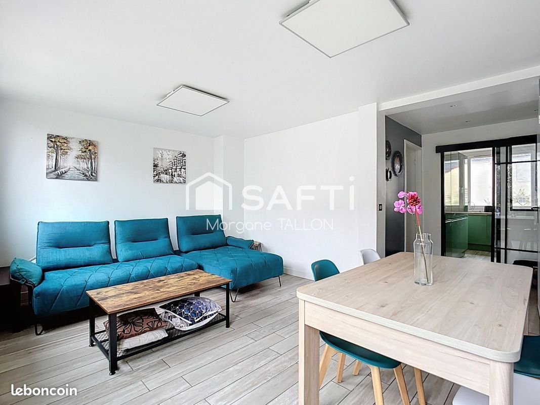 Appartement 4 pièce(s) 64 m²à louer Maisons-alfort