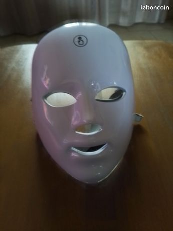 Masque De Luminothérapie LED 7 Couleurs - Soin Anti-âge Et Peau à Problèmes - Neuf