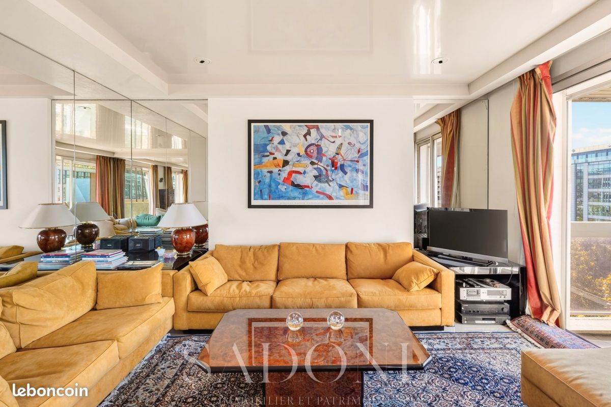 Appartement 3 pièces 85 m² · à Neuilly-sur-Seine · 85 m² · 960 000 €