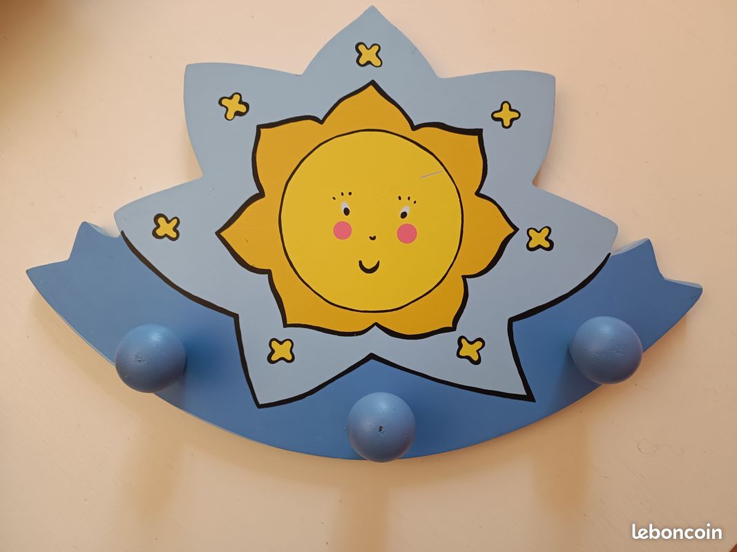 Porte-manteau pour enfant soleil (image 1)