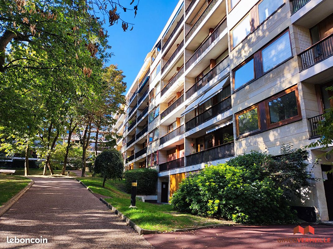 Appartement 1 pièce 20 m² · à La Celle-Saint-Cloud · 20 m² · 110 000 €