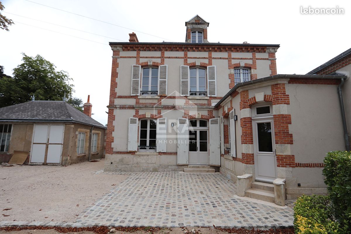 Maison a louer olivet - 7 pièce(s) - 199 m2 - Surfyn