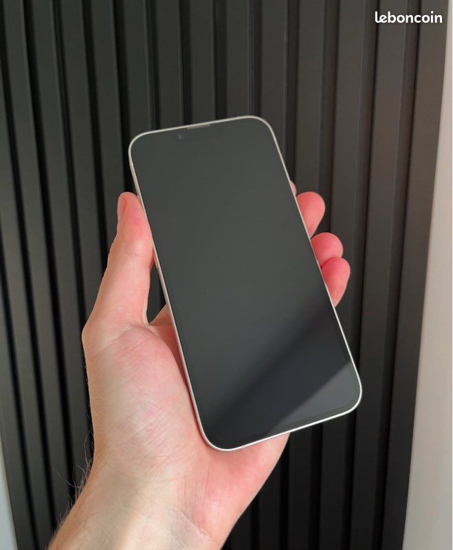 IPhone 13 Noir - Neuf Sous Garantie 2 Ans - Écran OLED - Compatible Apple
