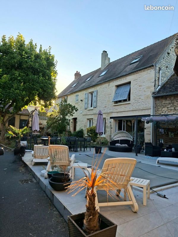Maison 5 pièces 210 m² · à Balagny-sur-Thérain · 210 m² · 384 000 €