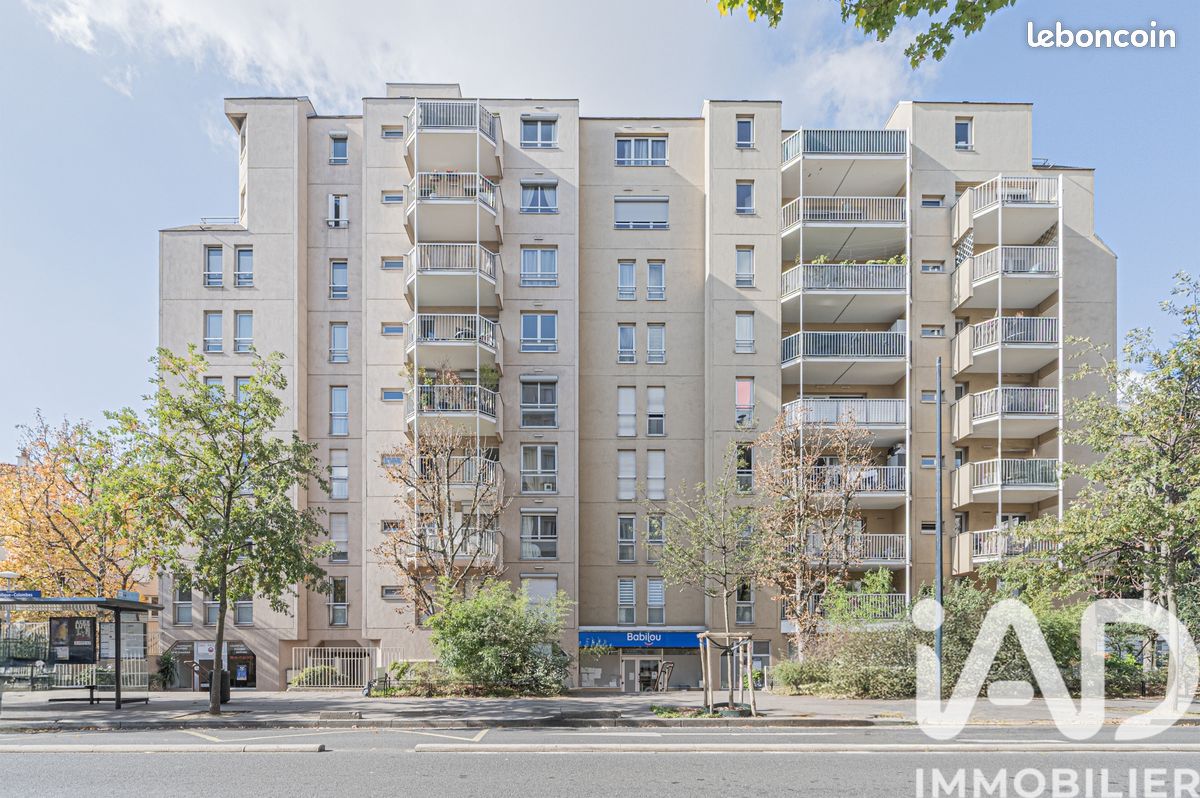 Appartement 4 pièces 91 m² · à Courbevoie · 91 m² · 588 000 €