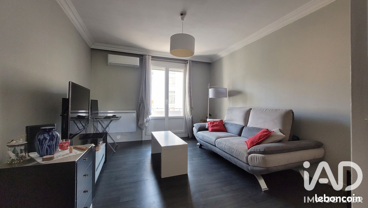 Appartement 3 pièces 57 m² · à Grenoble · 57 m² · 143 000 €