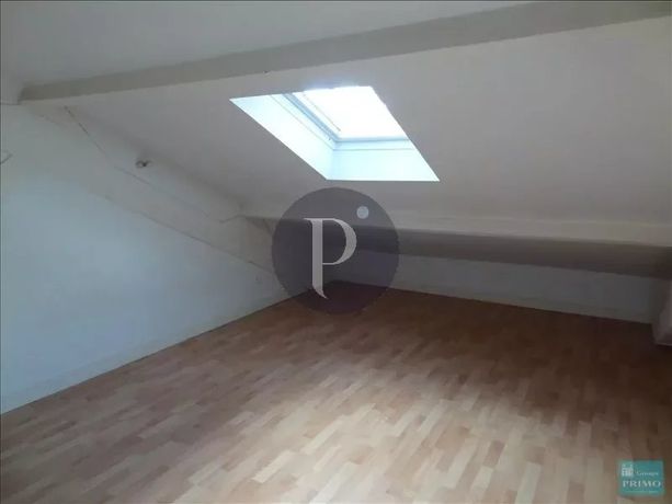Appartement a louer  - 2 pièce(s) - 51 m2 - Surfyn
